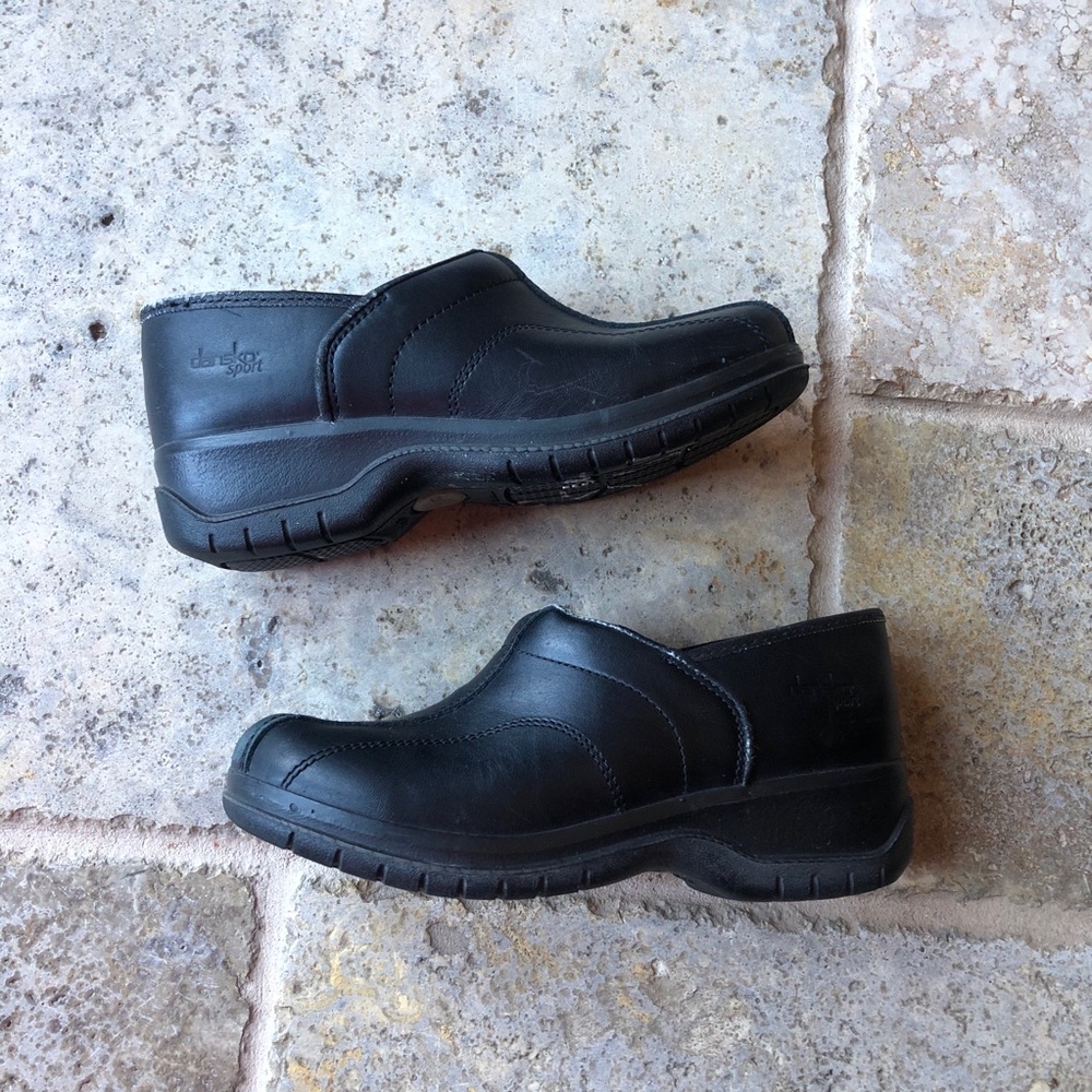 Dankso Sport 36 Womens Hospital Nurse Clogs